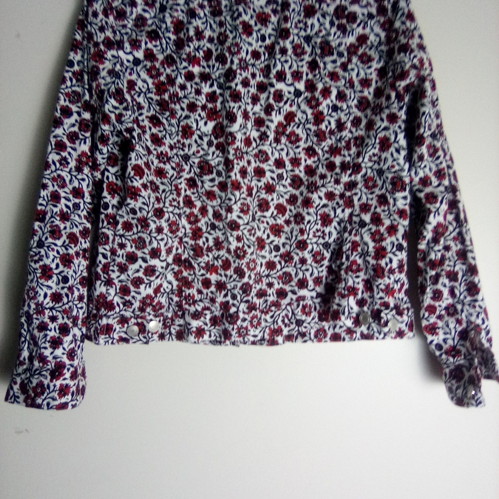 CHARTER CLUB Floral Button-Up Women's Top SIZE MEDIUM - Picture 7 of 7